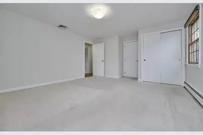 29 S Bedford St, Burlington, MA 01803 - Photo 13