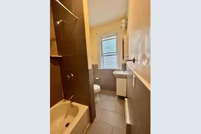 11 Raven St #2, Boston, MA 02125 - Photo 5