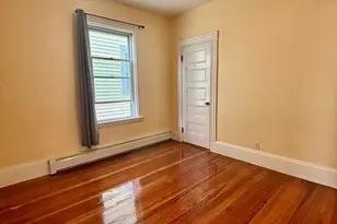 11 Raven St, Boston, MA 02125 - Photo 7