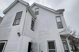 29 Gilman St, Somerville, MA 02145 - Photo 11