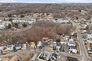 86 Indian Rd, Waltham, MA 02451 - Photo 33