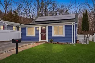 86 Indian Rd, Waltham, MA 02451 - Photo 1