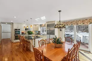 11 Thaxton Rd, Beverly, MA 01915 - Photo 9