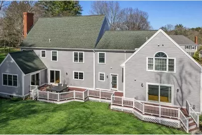 11 Thaxton Rd, Beverly, MA 01915 - Photo 9