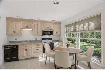 11 Thaxton Rd, Beverly, MA 01915 - Photo 5