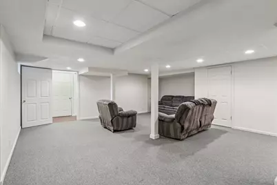 11 Thaxton Rd, Beverly, MA 01915 - Photo 31