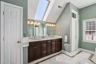 11 Thaxton Rd, Beverly, MA 01915 - Photo 7