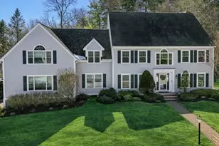 11 Thaxton Rd, Beverly, MA 01915 - Photo 9