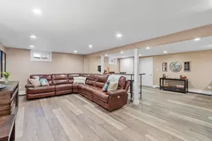 2 Greybirch Rd, Andover, MA 01810 - Photo 33