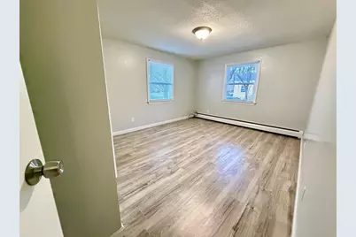 22 Simpson Cir, Agawam, MA 01001 - Photo 15