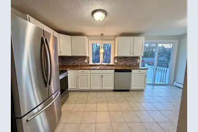 22 Simpson Cir, Agawam, MA 01001 - Photo 3