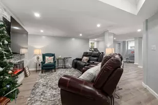 25 Magnolia Ln, Marlborough, MA 01752 - Photo 17