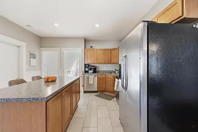 59 Webber St, Leominster, MA 01453 - Photo 9