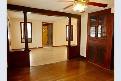 26 Whitin Ave, Chicopee, MA 01013 - Photo 9