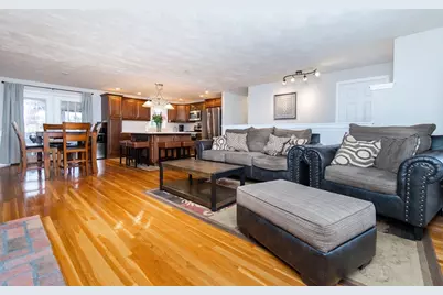 14 Oak Grove Rd, Randolph, MA 02368 - Photo 11