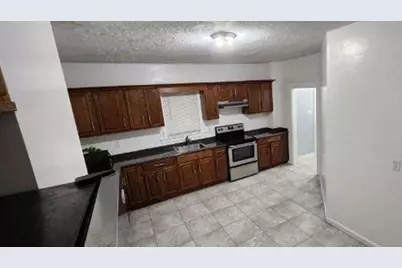 376 Ferry St #1, Malden, MA 02148 - Photo 3