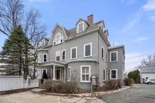 12 Bigelow Cir, Boston, MA 02135 - Photo 3