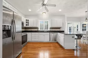 18 Slater St, Attleboro, MA 02703 - Photo 5