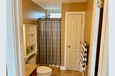 1007 Mount Pleasant St, New Bedford, MA 02745 - Photo 11