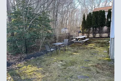 1007 Mount Pleasant St, New Bedford, MA 02745 - Photo 27