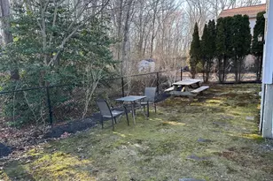 1007 Mt Pleasant St, New Bedford, MA 02745 - Photo 27