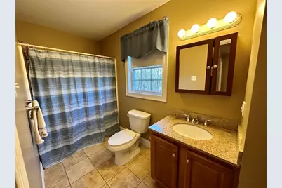 1007 Mount Pleasant St, New Bedford, MA 02745 - Photo 19