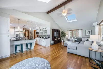 89 Grand Street, Reading, MA 01867 - Photo 11