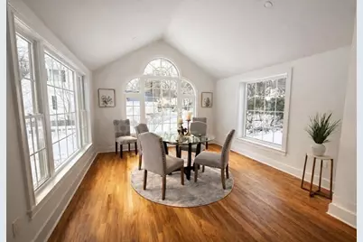 576 Grove St, Framingham, MA 01701 - Photo 9