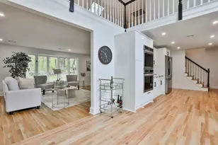 576 Grove St, Framingham, MA 01701 - Photo 11