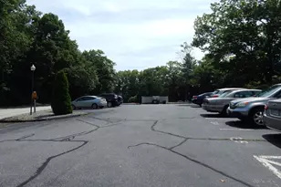 340 Sunderland Rd, Worcester, MA 01604 - Photo 17