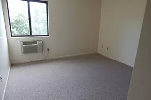 340 Sunderland Rd, Worcester, MA 01604 - Photo 9