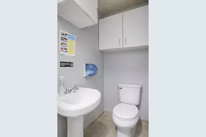 643 Broadway #647, Lawrence, MA 01841 - Photo 31