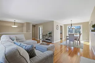 99 Goulding St, Holliston, MA 01746 - Photo 5