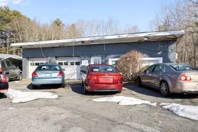 405 East Main Street, Orange, MA 01364 - Photo 9