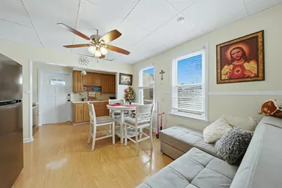 16 Thorndike St, Revere, MA 02151 - Photo 3