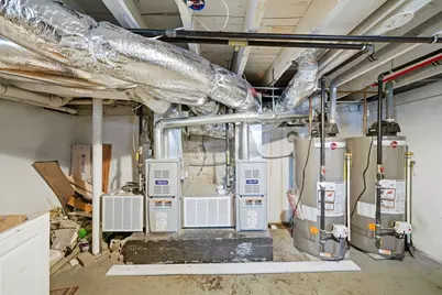 16 Thorndike St, Revere, MA 02151 - Photo 27