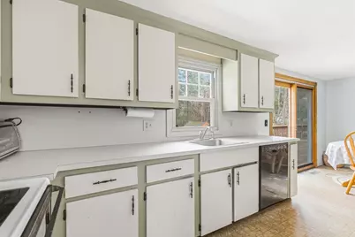 10 Wapping Rd, Kingston, MA 02364 - Photo 5