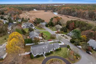 7 Oxford Dr, Barnstable, MA 02635 - Photo 1