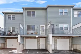 5257 Washington St, Boston, MA 02132 - Photo 3