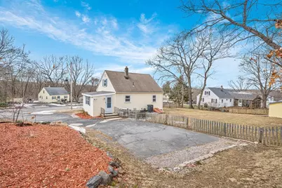 18 Fox Hill Rd, Billerica, MA 01821 - Photo 35