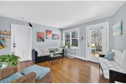 788 Dartmouth St, Dartmouth, MA 02748 - Photo 3