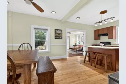 92 Roslindale Ave, Boston, MA 02131 - Photo 13