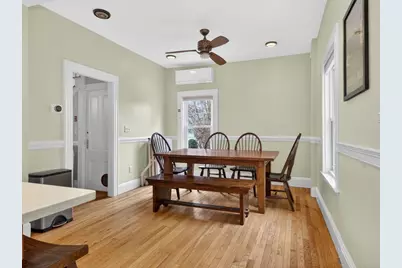 92 Roslindale Ave, Boston, MA 02131 - Photo 15