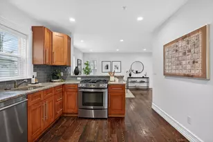 51 Vale St, Boston, MA 02119 - Photo 9