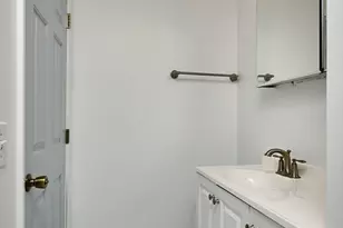 30 Main St, Shelburne, MA 01370 - Photo 21