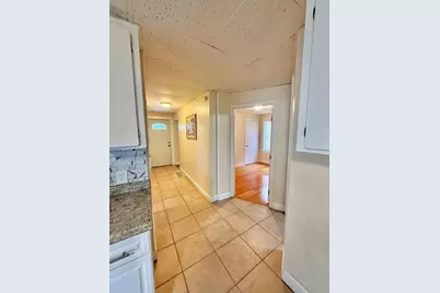 35 Highland Ave #1, Everett, MA 02149 - Photo 7