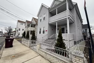 35 Highland Ave, Everett, MA 02149 - Photo 1