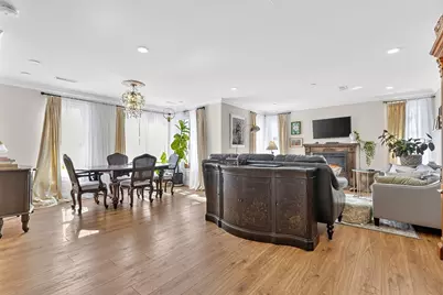 1721 Centre St #402, Boston, MA 02132 - Photo 9