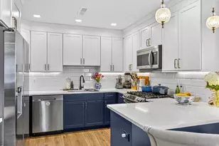 1721 Centre St, Boston, MA 02132 - Photo 15