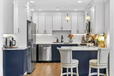 1721 Centre St #402, Boston, MA 02132 - Photo 13